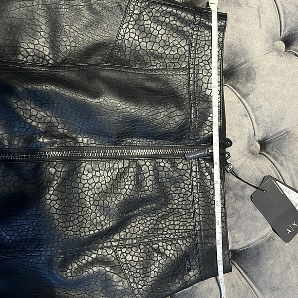 Armani Exchange New Mini Leather skirt - Picture 5 of 10